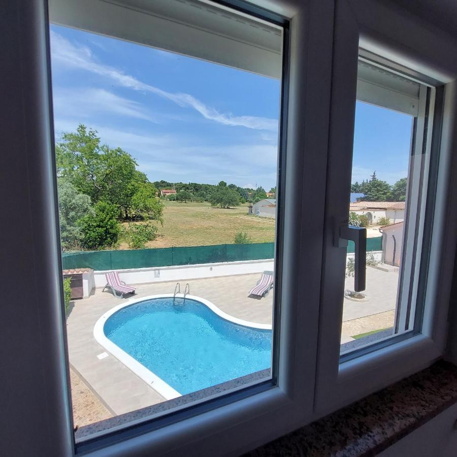 Relax To The Max With The Sea View Medolino